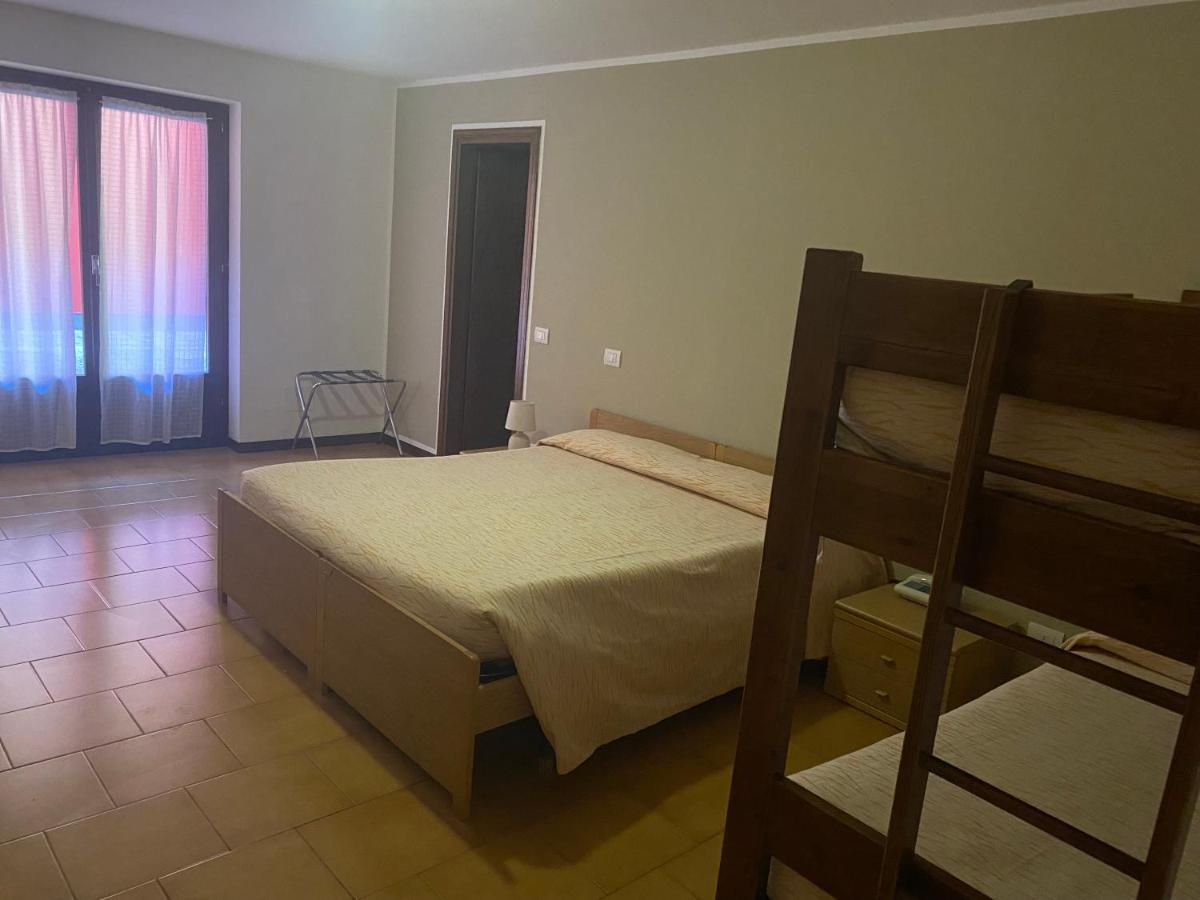 Albergo La Perla Craveggia Exterior photo